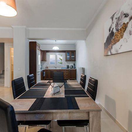 Διωροφη Μεζονετα-2Km Απο Το Κεντρο-Iliana House Lägenhet Alepou Exteriör bild